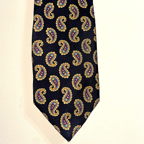 Men’s black and gold Fendi Tie. Mint condition - Picture 1 of 4